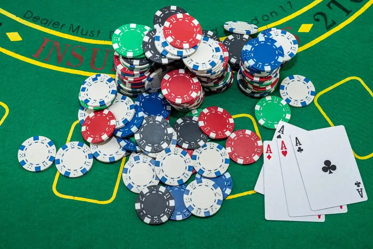 Studio Pretty Gaming dengan dealer langsung dan meja permainan profesional di sumatrabet